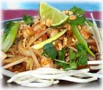 thai stir-fried noodle with prawns