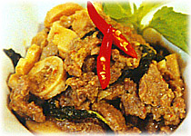 สูตรอาหารไทย : ผัดแกงป่าหมูหน่อไม้