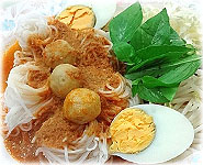 เส้นก๋วยเตี๋ยวและอาหารไทย