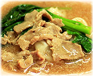 Thai Recipes : Stir Fried Ribbon Noodles with Pork