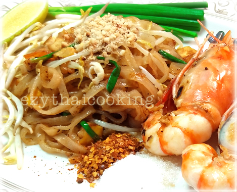  Thai Food Recipe |  Stir-fried Rice Noodle with Prawns
