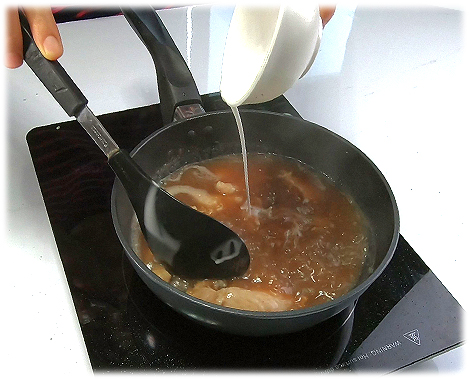  Thai Food Recipe | Wide Rice Noodle