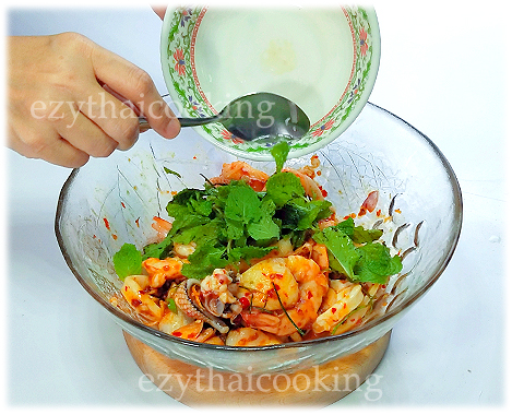  Thai Food Recipe | Thai Spicy Seafood Salad with Herbs